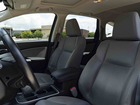 Used 2015 Honda CR-V Touring image 17