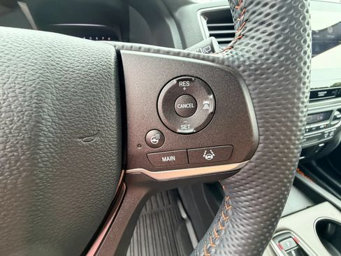 Used 2025 Honda Passport TrailSport image 15