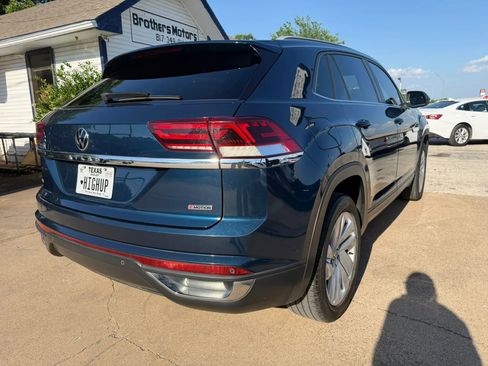 Used 2020 Volkswagen Atlas Cross Sport SE AWD/4WD image 8