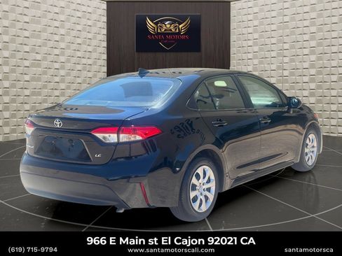 Used 2025 Toyota Corolla LE FWD image 4