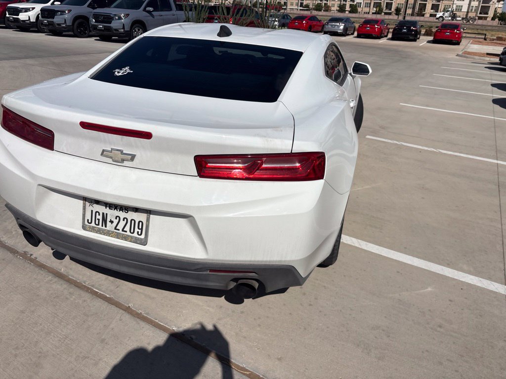 Used 2017 Chevrolet Camaro LT RWD image 9