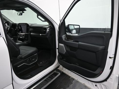 Used 2022 Ford F150 Lariat w/ Equipment Group 502A High image 28