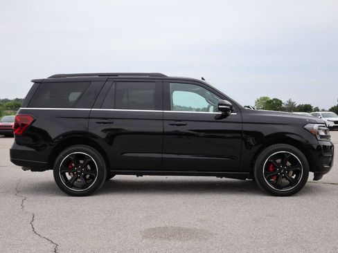 Used 2023 Ford Expedition Limited AWD/4WD image 7