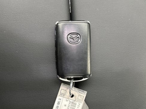 Used 2024 MAZDA CX-90 3.3 Turbo w/ Preferred Plus AWD/4WD image 26