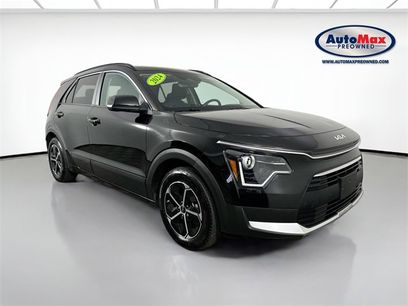 Used 2024 Kia Niro LX