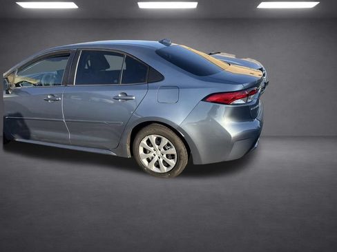 Used 2020 Toyota Corolla LE FWD image 26