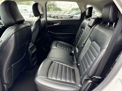 Used 2023 Ford Edge SEL image 13