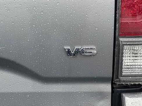 Used 2021 Toyota Tacoma 4x4 Double Cab image 30