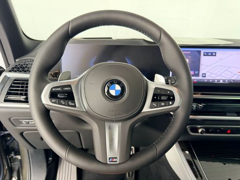 New 2026 BMW X5 xDrive40i w/ M Sport Package AWD/4WD image 11