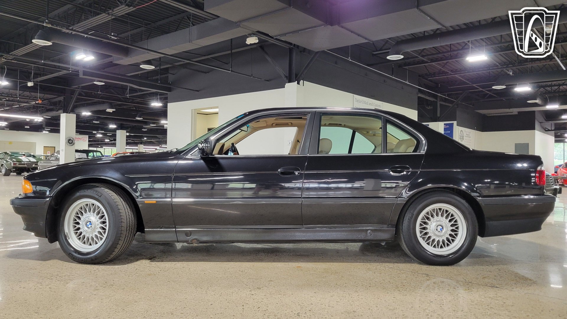 Used 1997 BMW 740i RWD image 2