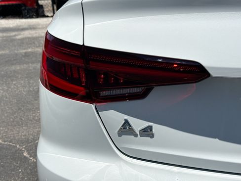 Used 2019 Audi A4 2.0T Premium w/ Convenience Package AWD/4WD image 10