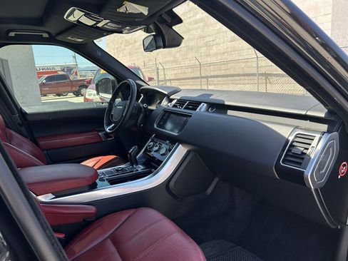 Used 2016 Land Rover Range Rover Sport Supercharged AWD/4WD image 9