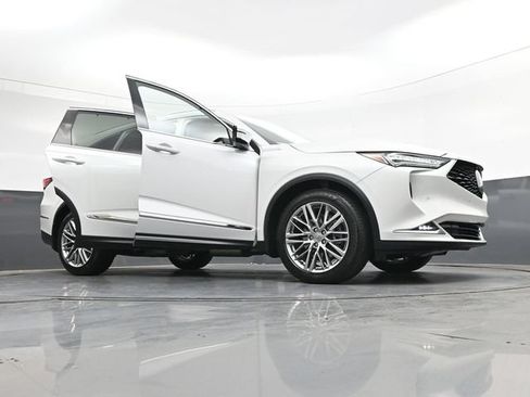 Used 2023 Acura MDX SH-AWD w/ Advance Package image 31