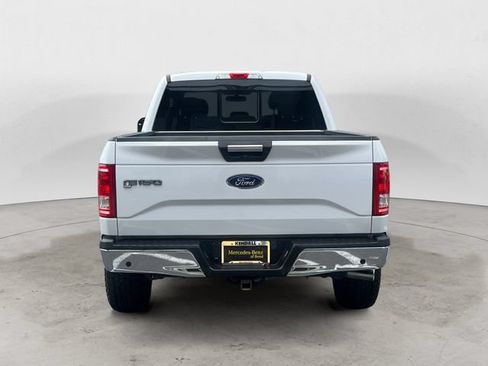 Used 2017 Ford F150 XLT w/ Equipment Group 302A Luxury AWD/4WD image 4