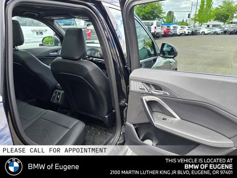 Used 2025 BMW X1 xDrive28i w/ Convenience Package AWD/4WD image 13