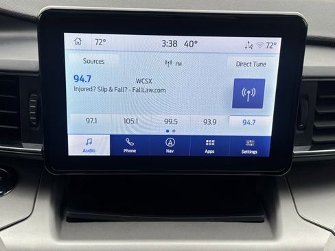 Used 2022 Ford Explorer XLT w/ Equipment Group 202A image 24