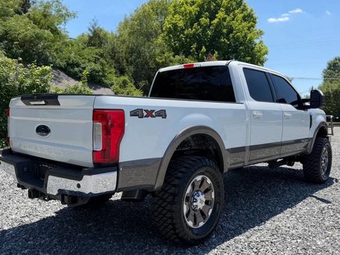 Used 2019 Ford F250 Lariat w/ Lariat Value Package AWD/4WD image 8