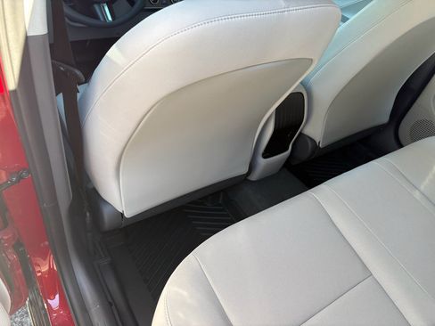 New 2026 Hyundai Kona SE FWD image 16