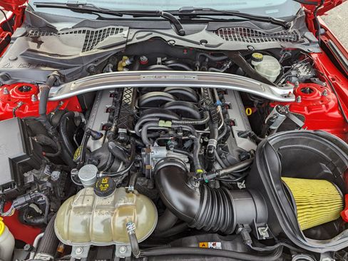 Used 2016 Ford Mustang GT Premium image 40