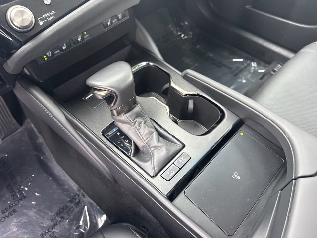 Certified 2024 Lexus ES 300h w/ Premium Package FWD image 21