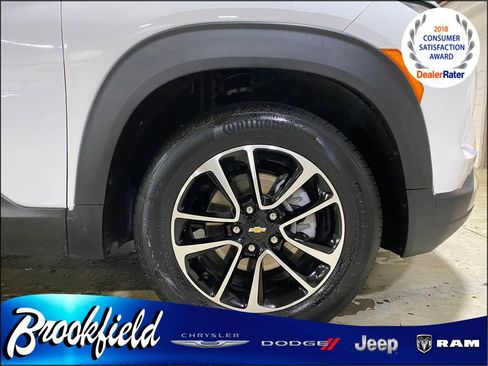 Used 2025 Chevrolet TrailBlazer LT image 9
