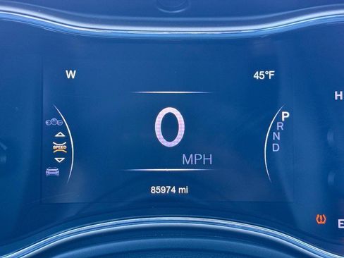 Used 2017 Jeep Grand Cherokee Limited w/ Trailer Tow Group IV image 28