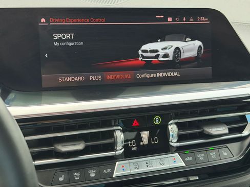 Used 2026 BMW Z4 M40i RWD image 37
