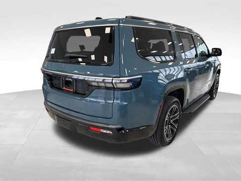 New 2026 Jeep Grand Wagoneer image 5