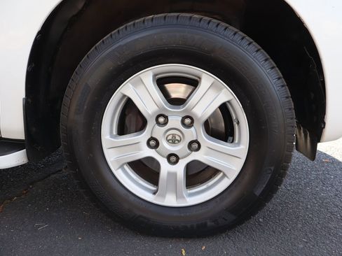 Used 2010 Toyota Sequoia SR5 image 46