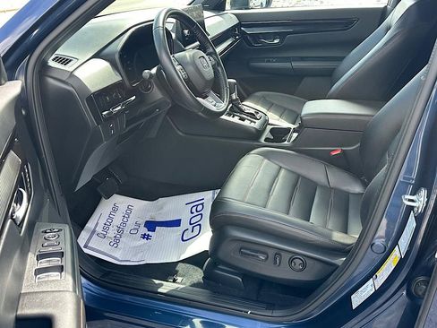 Used 2025 Honda CR-V Sport Touring image 12