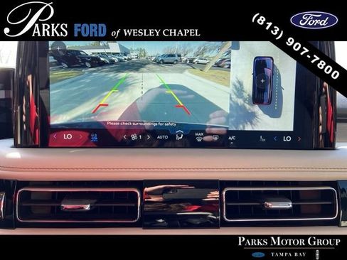 Used 2025 Lincoln Aviator Reserve image 23