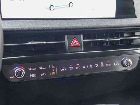 Certified 2023 Kia EV6 Wind image 24