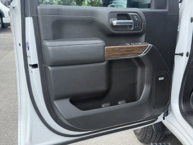 Used 2023 Chevrolet Silverado 3500 High Country w/ Snow Plow Prep/Camper Package AWD/4WD image 33