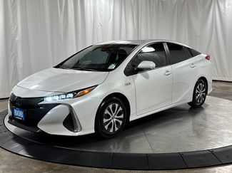 Used 2021 Toyota Prius Prime XLE FWD video 1