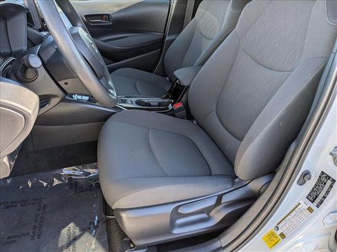 Used 2022 Toyota Corolla LE image 15