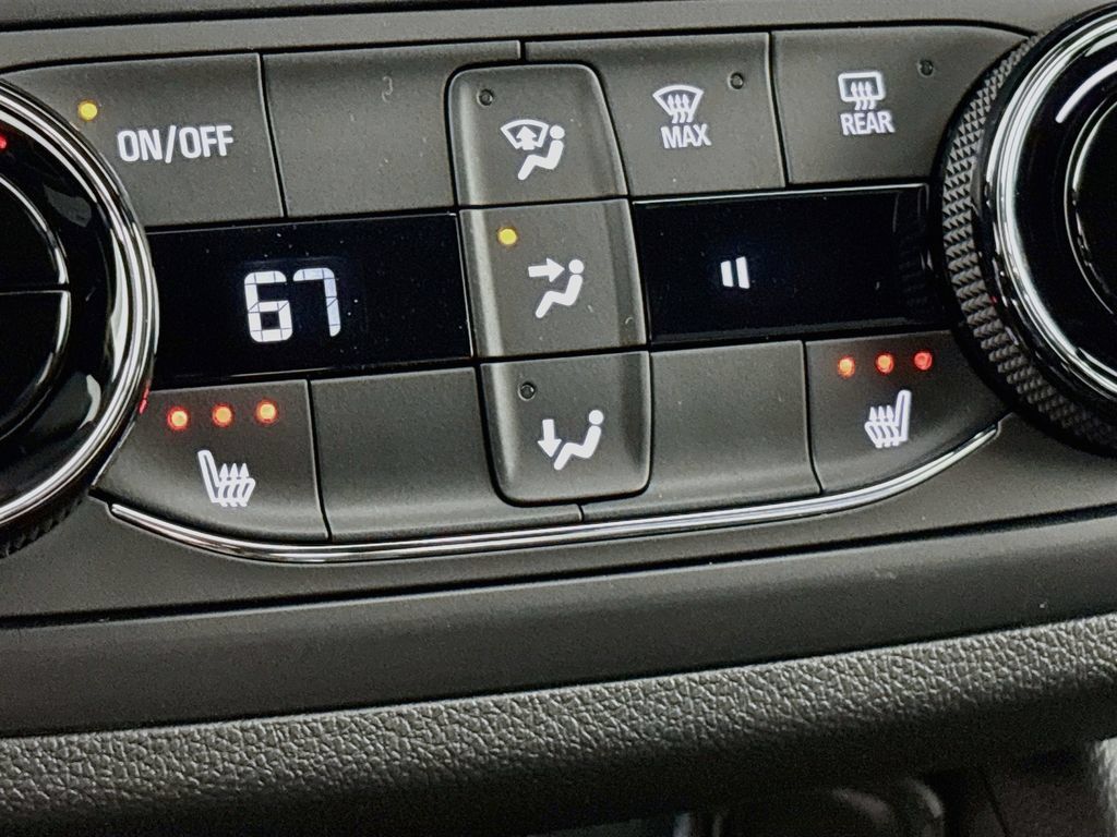 New 2026 Buick Envista Sport Touring w/ Convenience I Package FWD image 19