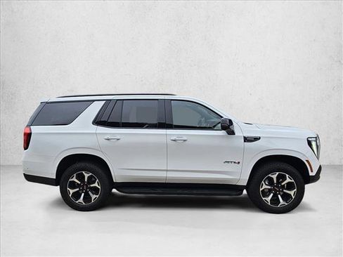 Used 2026 GMC Yukon AT4 w/ AT4 Preferred Package AWD/4WD image 4