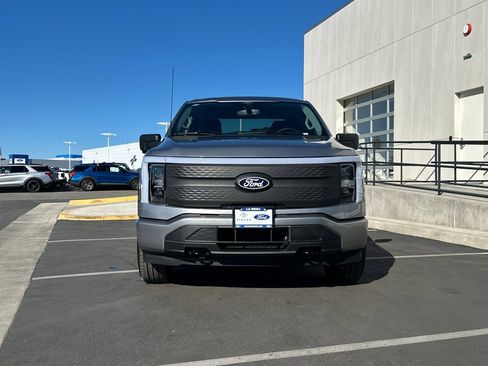 New 2025 Ford F150 Lightning XLT image 8
