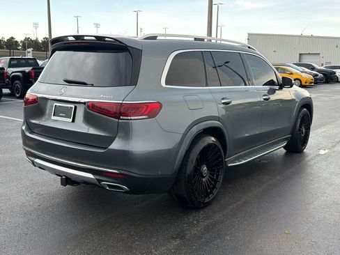 Used 2022 Mercedes-Benz GLS 450 4MATIC image 9