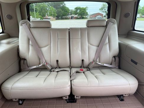 Used 2003 Chevrolet Tahoe LT RWD image 15