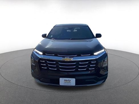 Used 2025 Chevrolet Equinox LT image 4