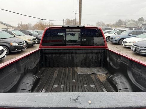 Used 2018 Nissan Titan S w/ GAWR Package image 22