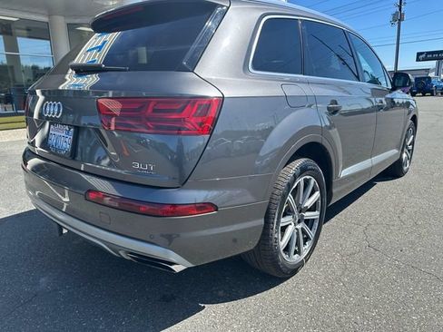 Used 2018 Audi Q7 3.0T Premium Plus w/ Premium Plus Package AWD/4WD image 2
