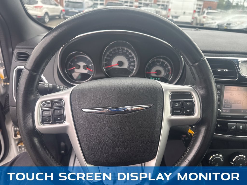 Used 2011 Chrysler 200 Limited FWD image 15