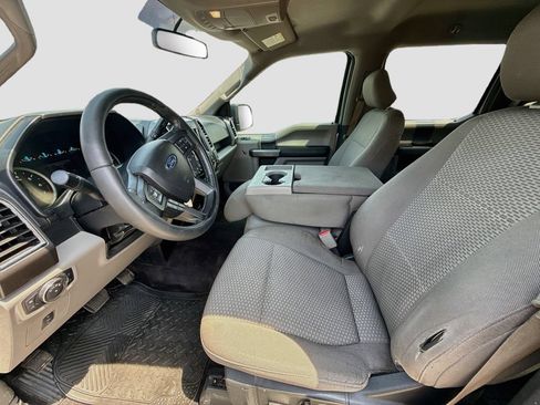 Used 2016 Ford F150 XLT w/ Equipment Group 302A Luxury AWD/4WD image 22
