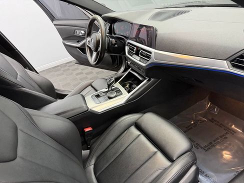 Used 2020 BMW 330i Sedan w/ M Sport Package RWD image 52