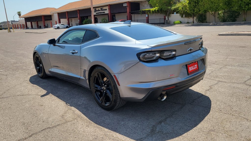 Used 2022 Chevrolet Camaro LT w/ RS Package RWD image 8