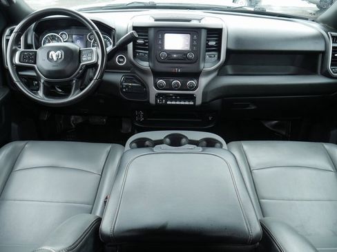 Used 2021 RAM 5500 Tradesman w/ Chrome Appearance Group image 4