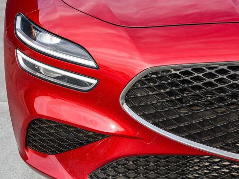 Used 2023 Genesis G70 3.3T w/ Sport Prestige Package image 10