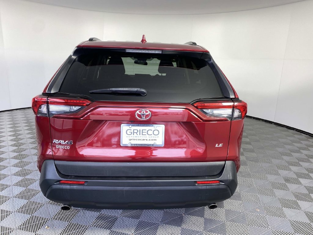 Used 2020 Toyota RAV4 LE w/ All Weather Liner Package AWD/4WD image 7